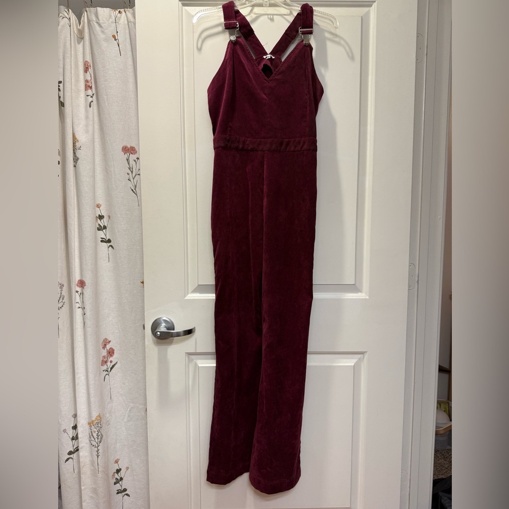 En Creme Deep Red Velvet Jumpsuit